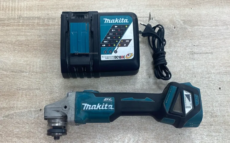 УШМ аккумуляторная Makita DGA511