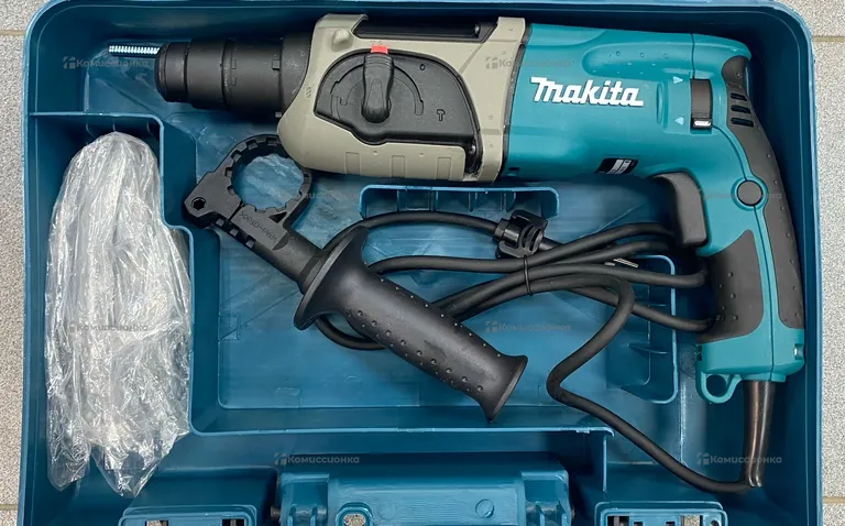 Перфоратор Makita 2470F