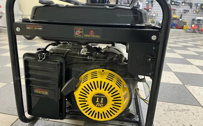 Бензиновая электростанция Huter DY5000L