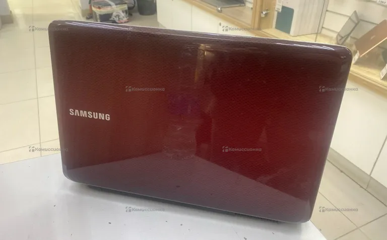 Ноутбук Samsung r528