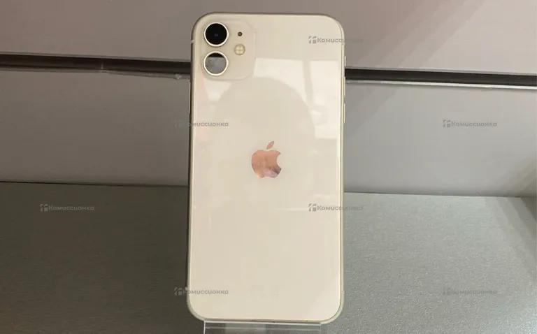 Apple IPhone 11 64 ГБ