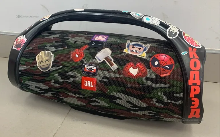 Колонка  JBL Boombox