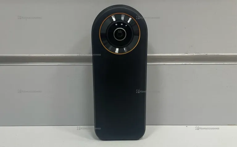 QooCam 8K Pocket 8K 360 Camera