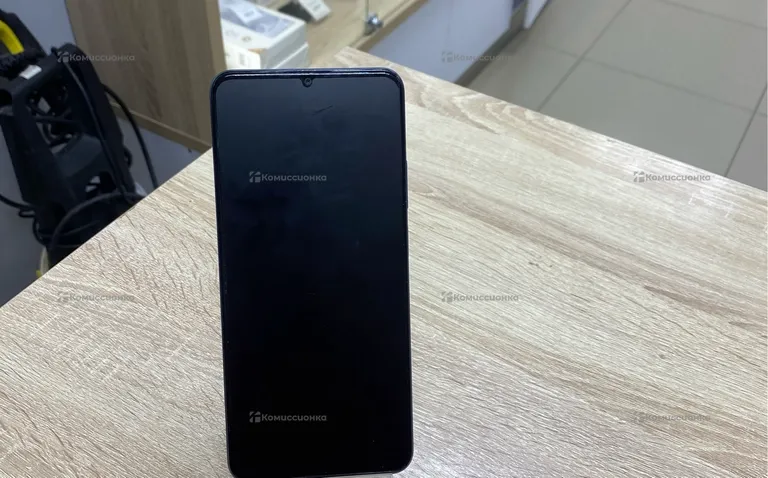 Realme C63 6/128Gb