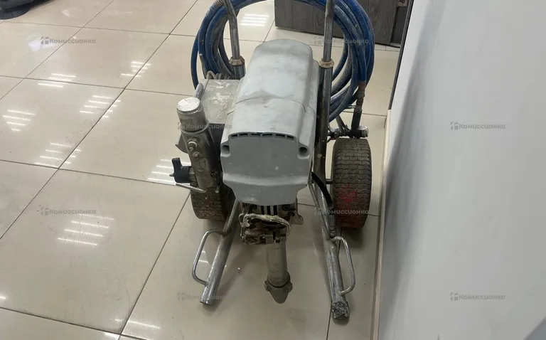Безвоздушный покрасочный аппарат Graco Marc V