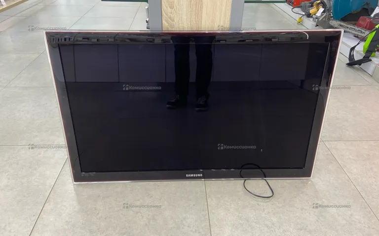 Телевизор Samsung ue40c5000qw