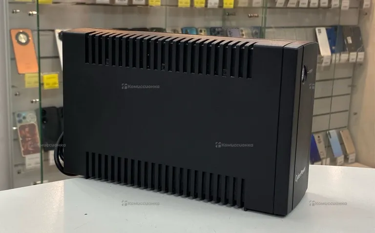 ИБП cyberpower uti875e