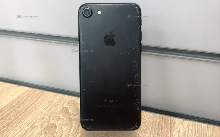 Apple iPhone 7 128ГБ