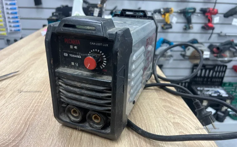 САИ 220Т