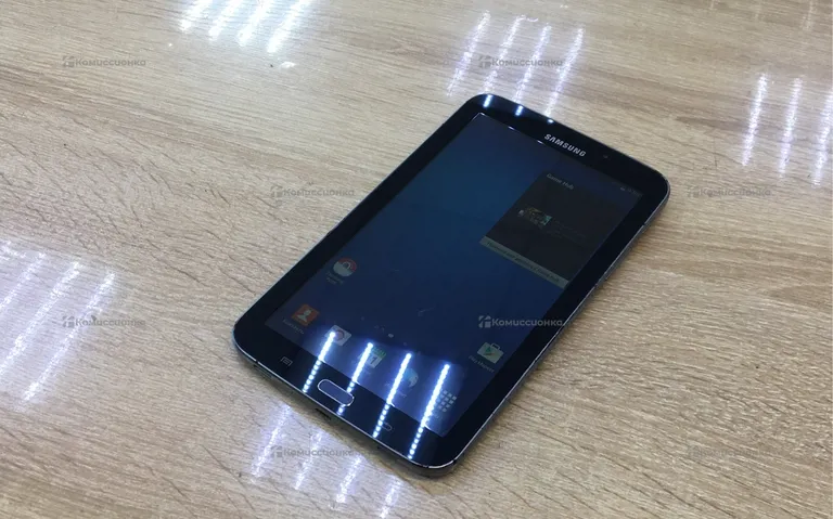 Планшет Samsung Galaxy Tab 3 SM-T210