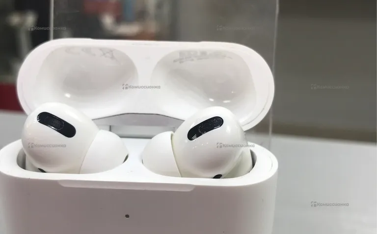 Наушники  AirPods