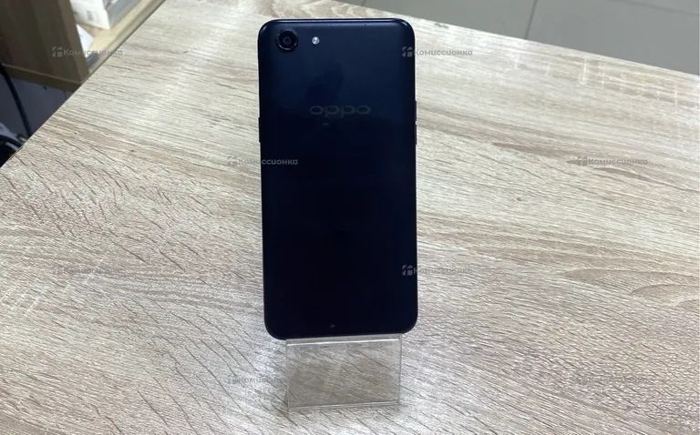 OPPO A83 6/128 ГБ