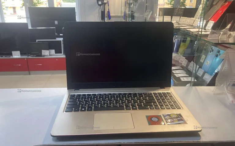 Ноутбук  asus d540n