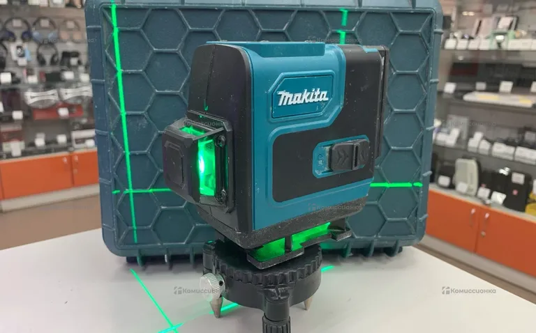 Лазерный уровень Makita (replic)