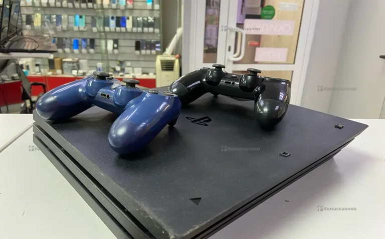 Приставка PS4. pro 1tb