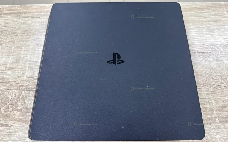 Приставка PS4. slim 500 Gb