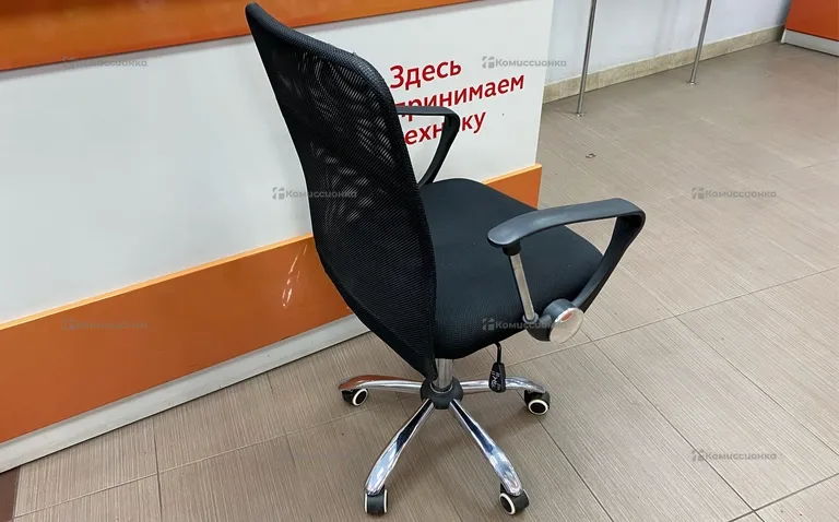 Офисное кресло ортепедическое