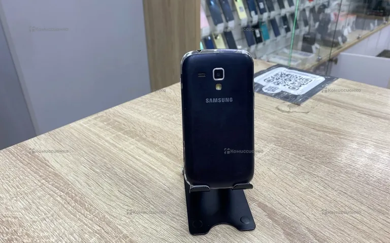 Samsung Galaxy GT-S7562