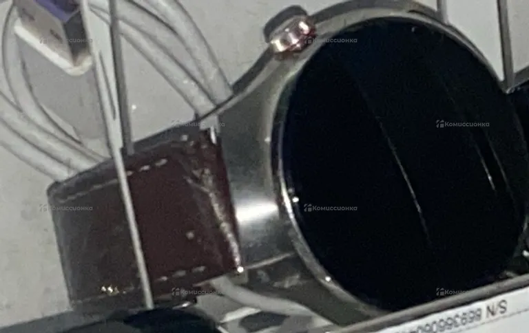 Часы  Huawei 4 pro