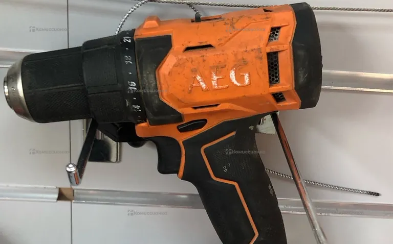 дрель шуруповерт AEG BS18G4