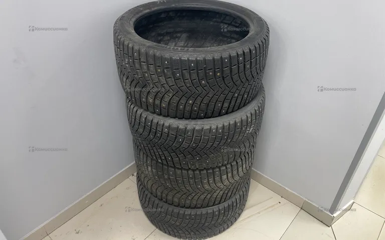 Комплект зимней разноширокой резины Michelin X-Ic