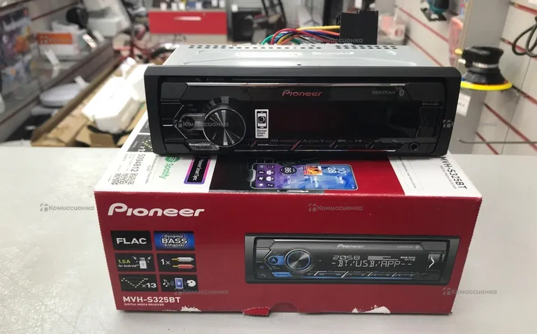 Автомагнитола  Pioneer MVH