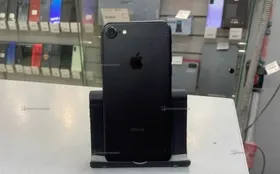 Apple IPhone 7 32 ГБ