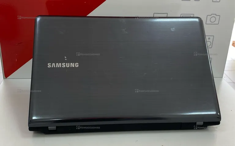Ноутбук Samsung amd a8-4500m