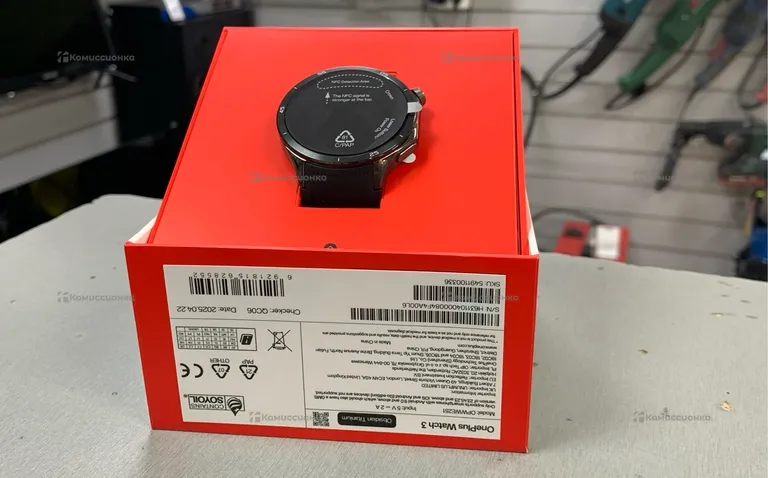 Часы  OnePlus Watch 3