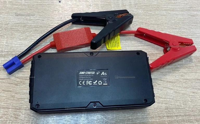 Пусковое устройство Jump Starter