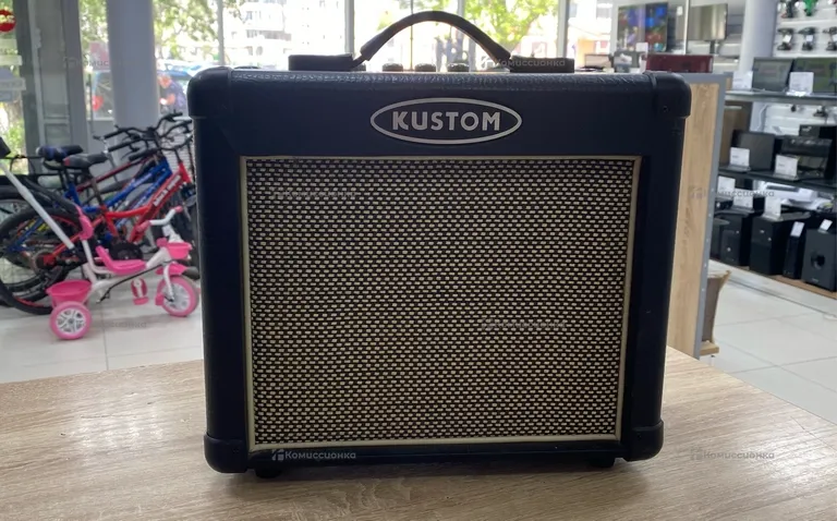 музыкальный усилитель KUSTON TUBE 12a