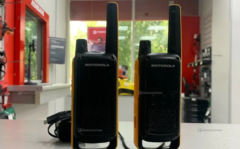 Рация  Motorola T82 Extreme