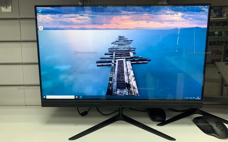 Моноблок IRU P231 23.8” Celeron N4020/UHD/8/256
