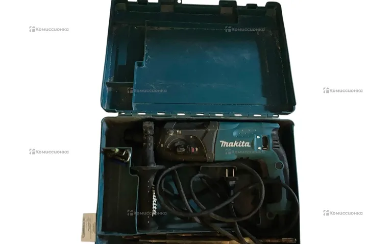 Перфоратор Makita HR2470