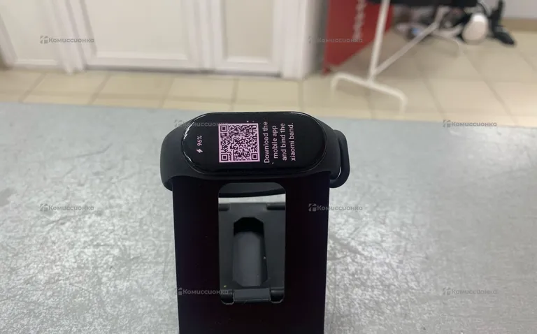 Часы  Xiaomi Mi Band 7