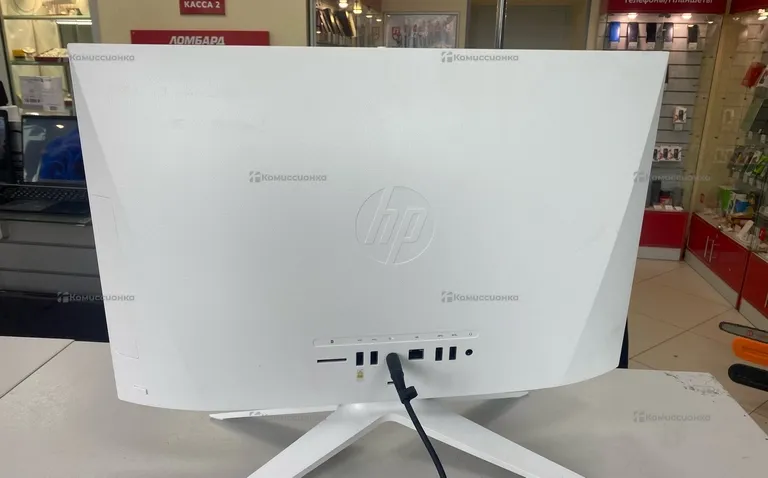 Моноблок  HP 21-b1024ur