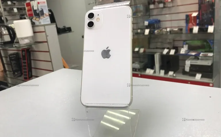 Apple Iphone 11 64 ГБ.