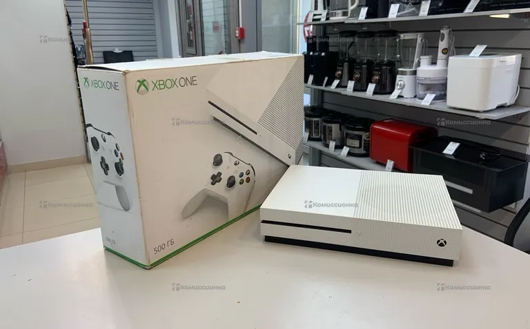 Приставка Xbox Игровая приставка XBOX ONE 500GB