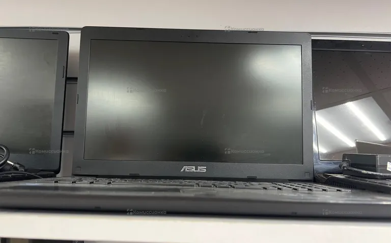 Ноутбук asus