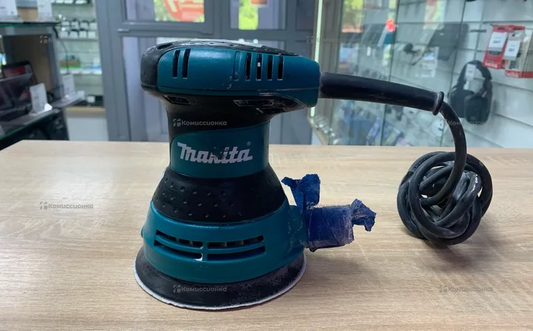 Эксцентриковая шлифмашина makita BO5030