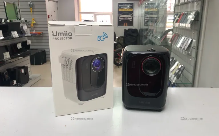 Проектор  Umiio