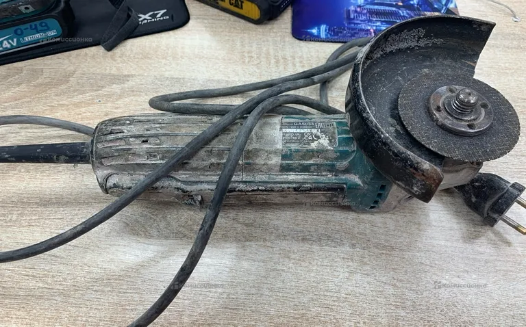 УШМ makita GA5034