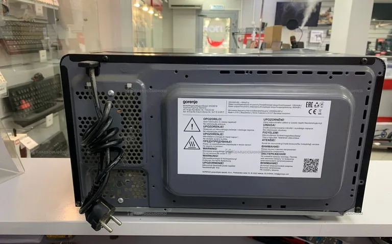 Микроволновая печь  gorenje mo20e1b