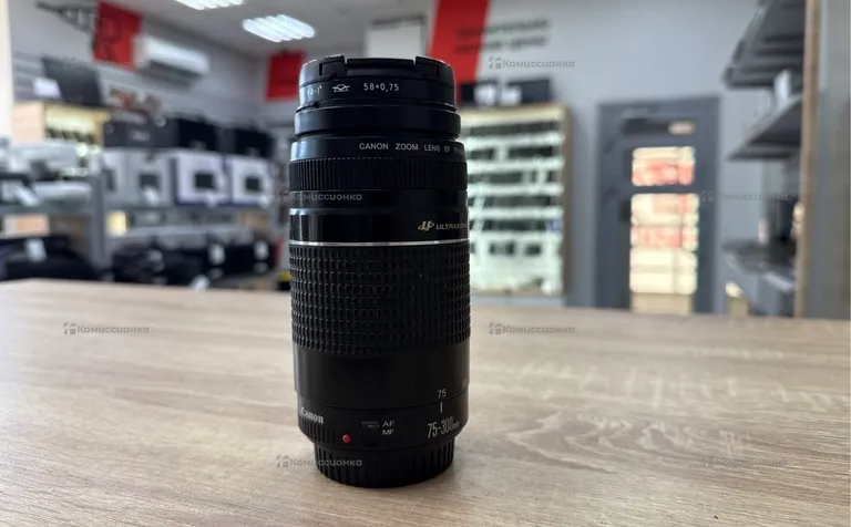 Объектив Canon Ef 75-300mm