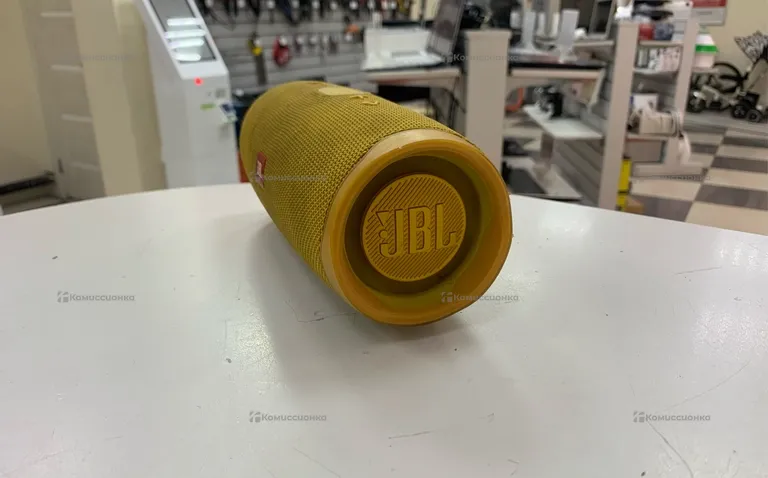 Колонка jbl charge 4
