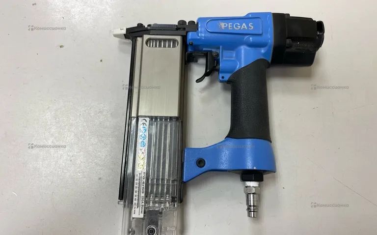 Шпилькозабивной пистолет пневматический Pegas P0.6