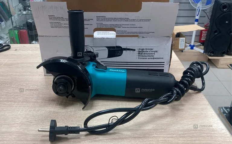 УШМ makita 9555NB