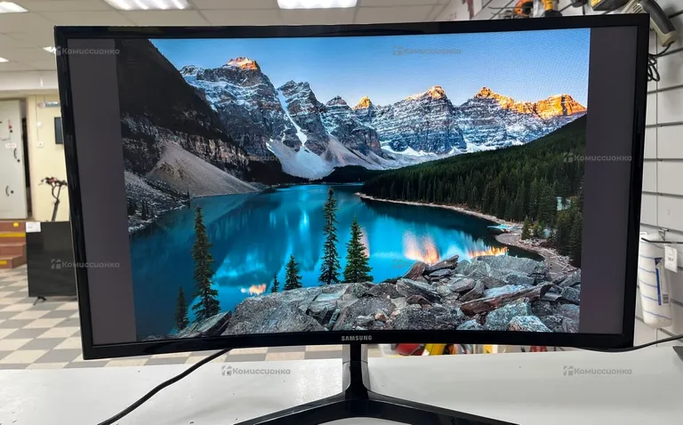 Монитор Samsung LC 27F396FH