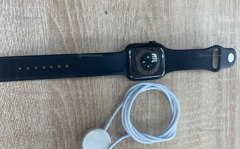 Часы  Apple Watch 8 45mm