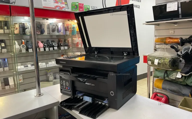 МФУ Pantum M6550NW
